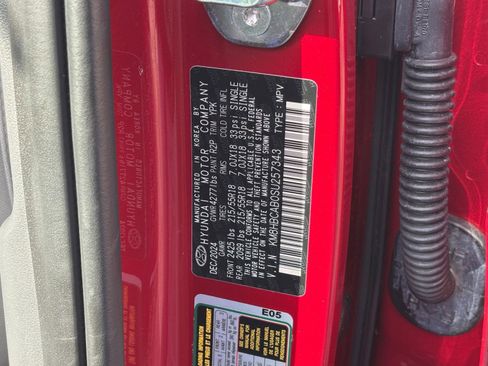 Used 2025 Hyundai Kona SEL image 24