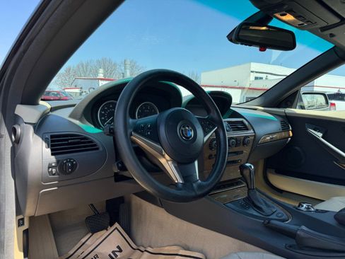 Used 2004 BMW 645Ci Convertible RWD image 22