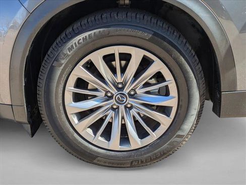 Used 2024 MAZDA CX-90 3.3 Turbo w/ Preferred Plus AWD/4WD image 24
