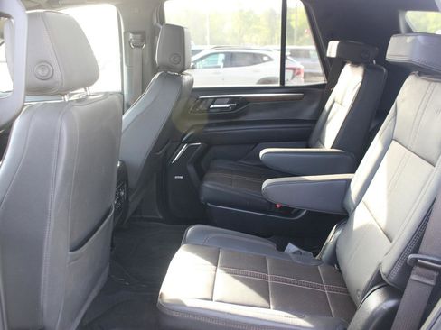 Used 2025 Chevrolet Tahoe High Country w/ Sun And Tow Package AWD/4WD image 35