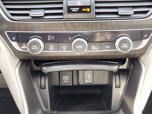 Used 2018 Honda Accord EX-L image 22