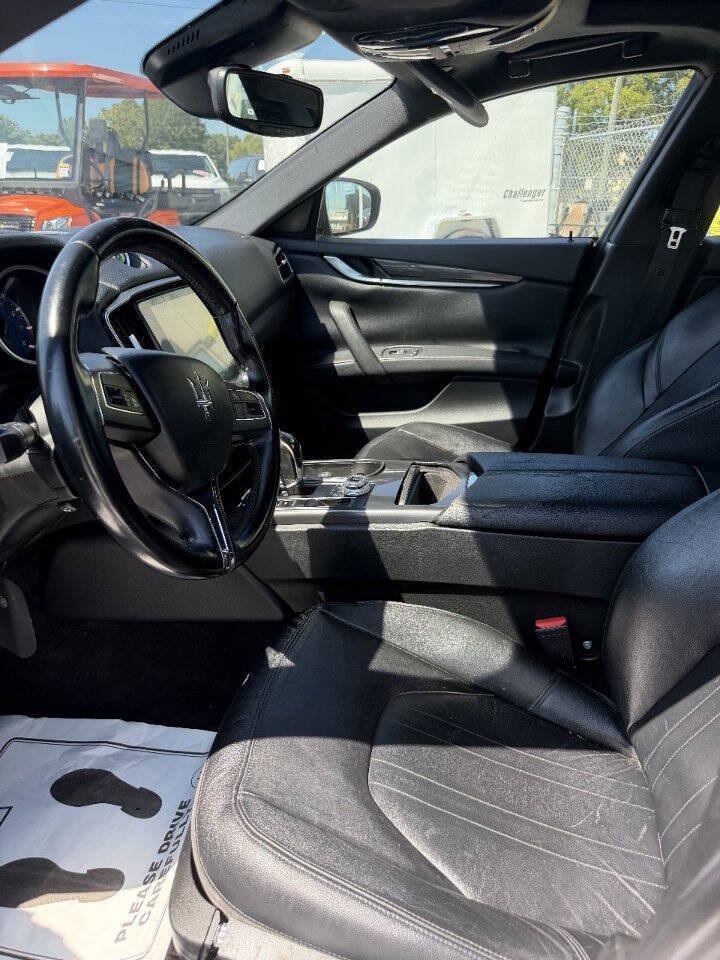 Used 2017 Maserati Ghibli RWD image 10