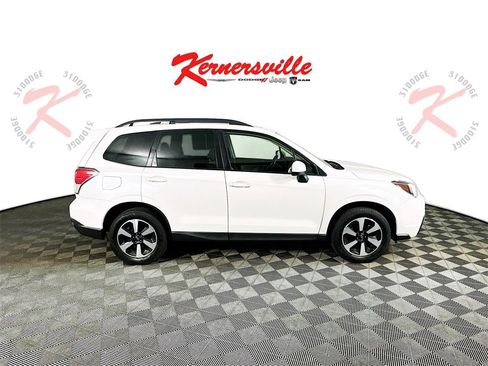 Used 2018 Subaru Forester 2.5i Premium w/ Popular Package #2A image 8