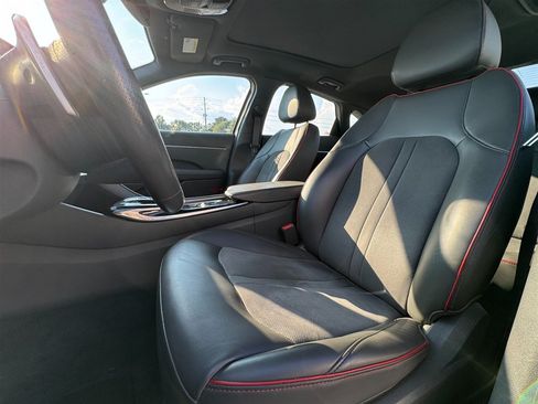 Used 2021 Hyundai Sonata SEL Plus w/ Tech Package FWD image 9