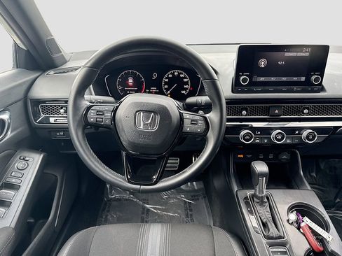 Used 2025 Honda Civic Sport image 20