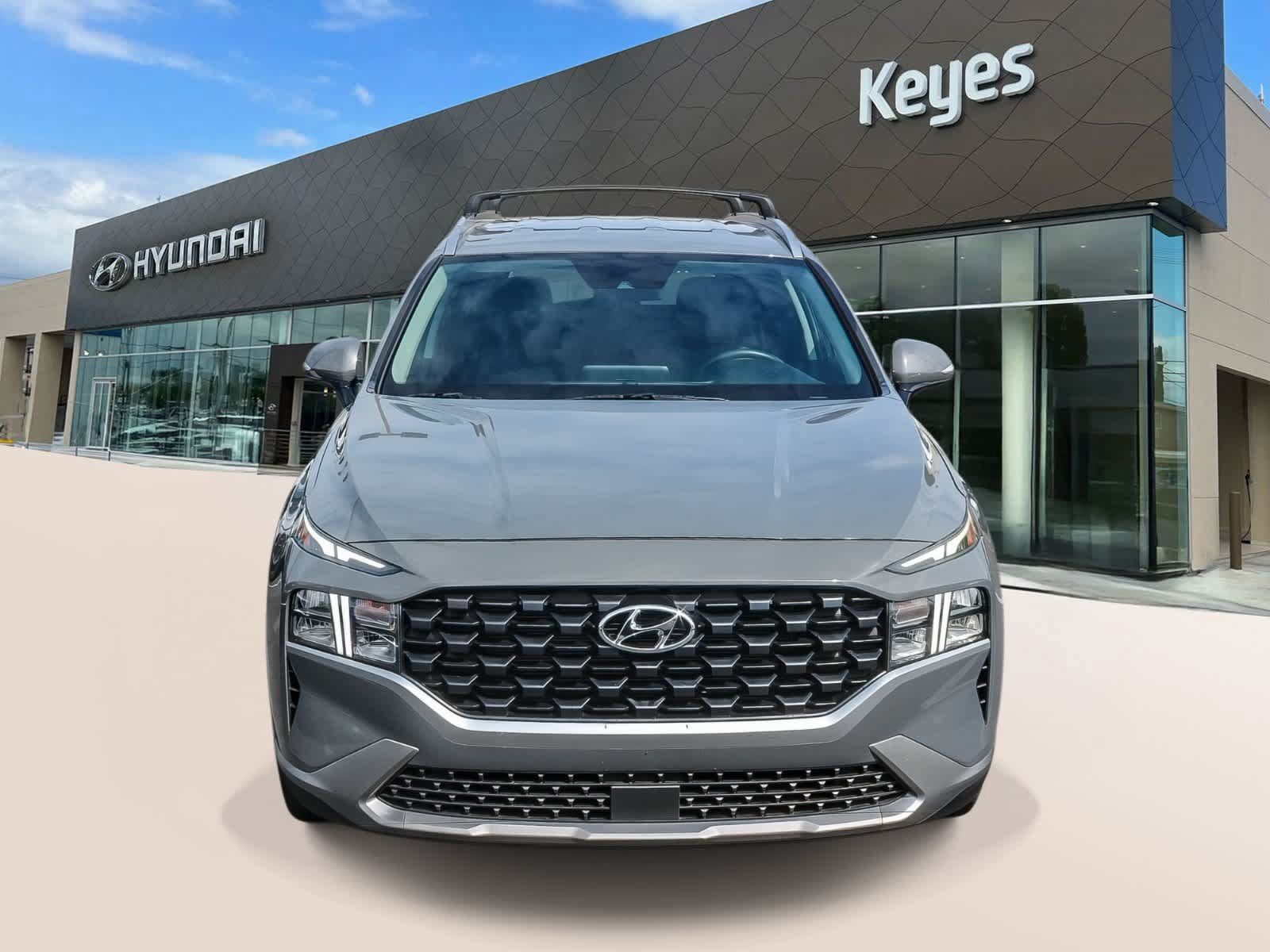 Certified 2023 Hyundai Santa Fe SEL FWD image 2