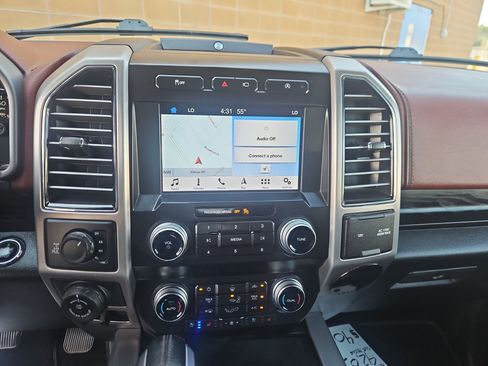 Certified 2019 Ford F150 Platinum w/ Technology Package AWD/4WD image 6