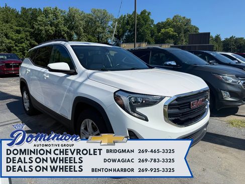 Used 2019 GMC Terrain SLE w/ Driver Convenience Package image 1
