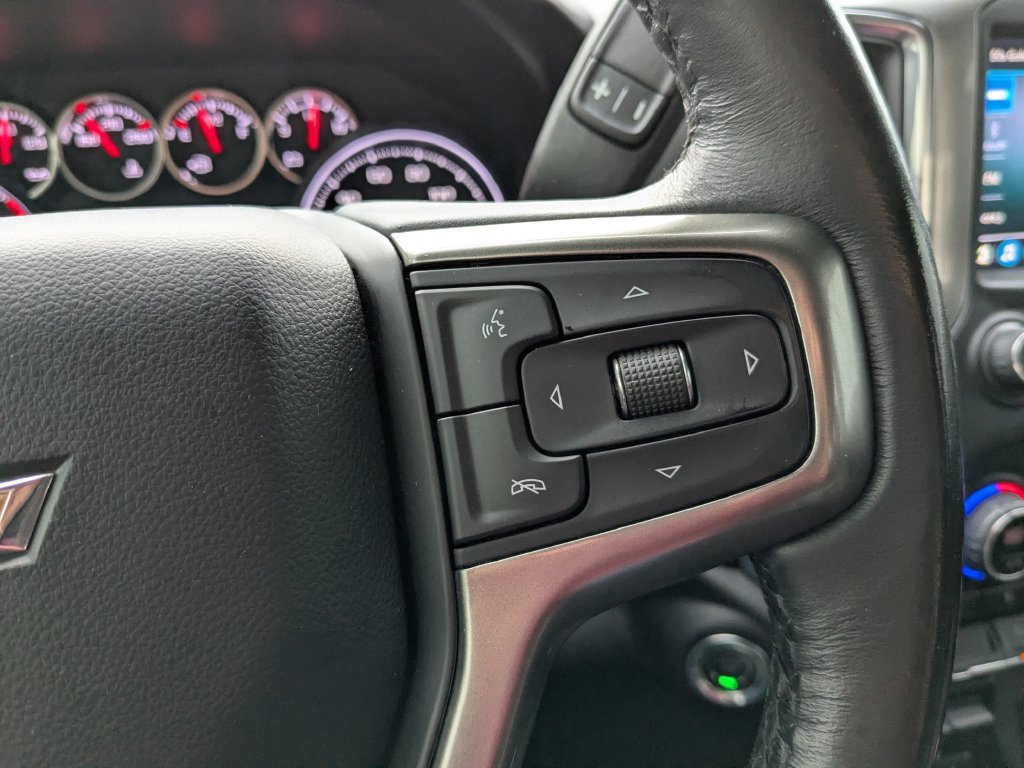 Used 2021 Chevrolet Silverado 1500 LT AWD/4WD image 28