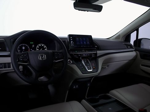 Used 2026 Honda Odyssey EX-L image 25