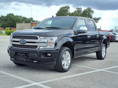 Used 2020 Ford F150 Platinum w/ Technology Package AWD/4WD image 3