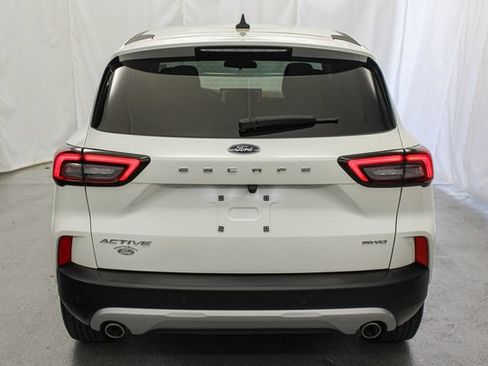Used 2023 Ford Escape Active w/ Tech Pack #1 AWD/4WD image 8