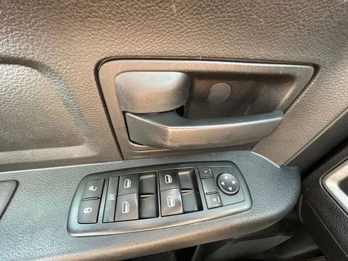 Used 2015 RAM 1500 Express image 15