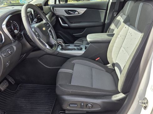 Certified 2023 Chevrolet Blazer LT FWD image 3