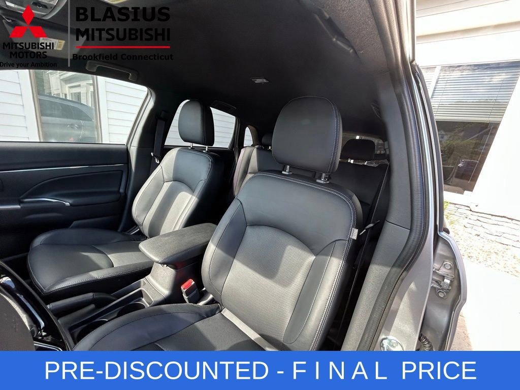 Used 2025 Mitsubishi Outlander Sport SEL AWD/4WD image 18