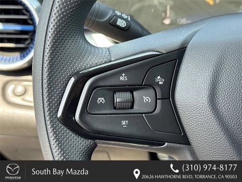 Used 2024 Chevrolet Trax LT image 9