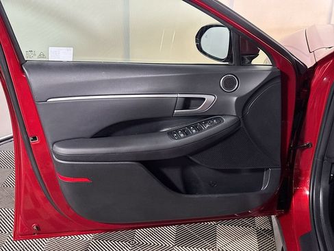 Used 2025 Hyundai Sonata SEL FWD image 10
