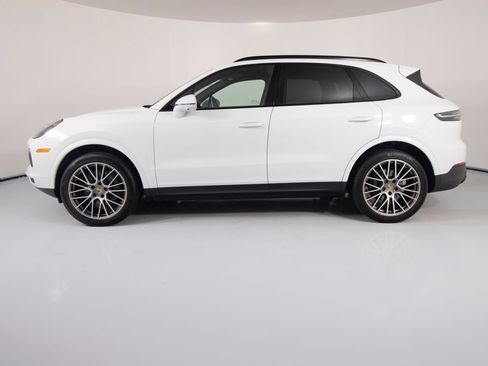 Certified 2023 Porsche Cayenne S Platinum AWD/4WD image 7