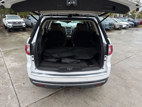 Used 2017 GMC Acadia Limited SLT image 32