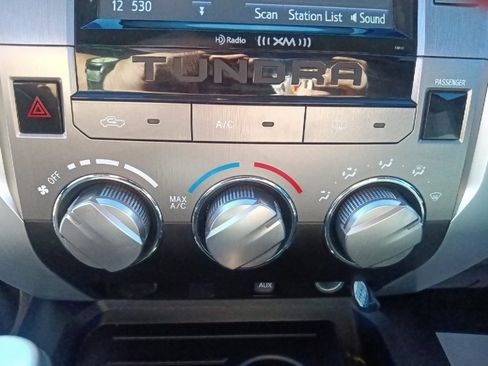 Used 2016 Toyota Tundra SR5 image 23