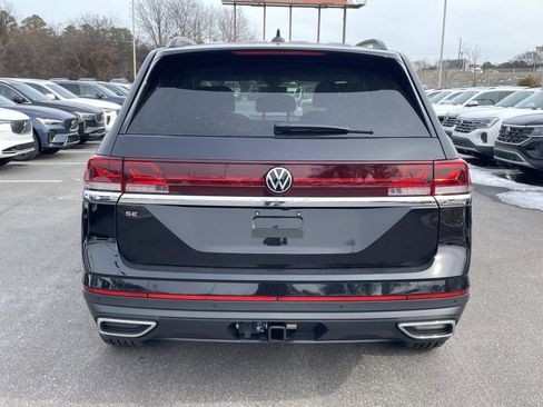 New 2026 Volkswagen Atlas SE FWD image 6