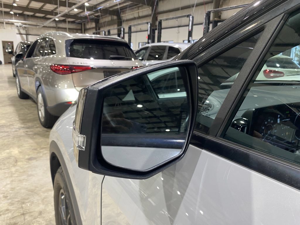 Used 2023 Kia Sportage X-Pro Prestige AWD/4WD image 19