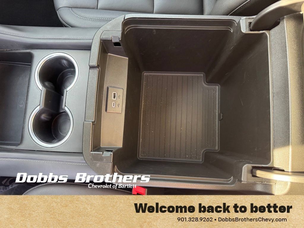 Used 2023 Chevrolet Tahoe Z71 w/ Luxury Package AWD/4WD image 26