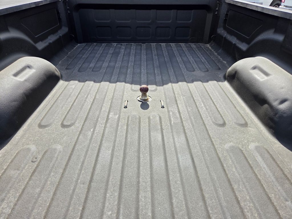 Used 2022 RAM 3500 Limited AWD/4WD image 17