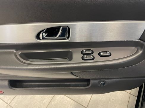 Used 2002 Ford Thunderbird image 11