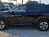 Used 2023 Nissan Rogue SV image 4