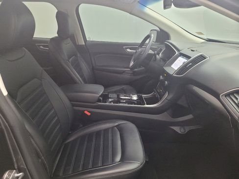 Used 2019 Ford Edge SEL w/ Equipment Group 201A FWD image 21