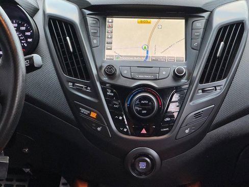 Used 2016 Hyundai Veloster Turbo w/ Option Group 04 image 16