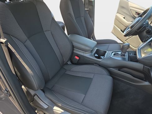 Used 2023 Subaru Outback AWD/4WD image 10