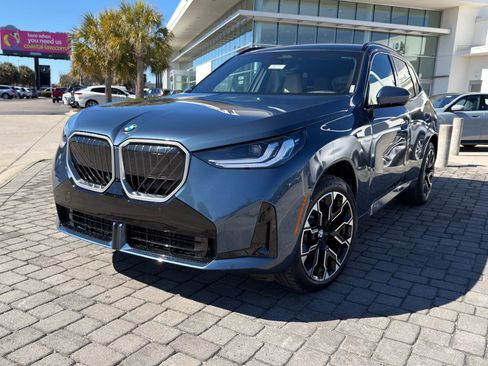 New 2026 BMW X3 xDrive30 w/ M Sport Package AWD/4WD image 1