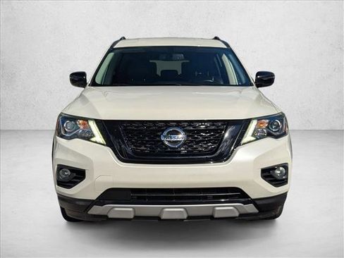Used 2019 Nissan Pathfinder SV w/ Rock Creek Edition image 2