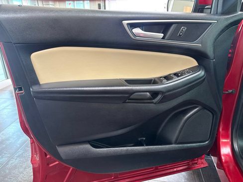 Used 2022 Ford Edge SEL w/ Convenience Package AWD/4WD image 19