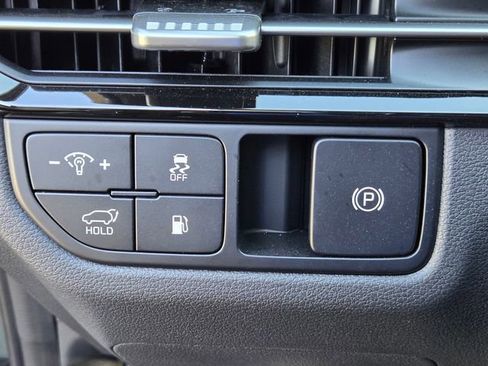 New 2026 Kia Sportage X-Line AWD/4WD image 14