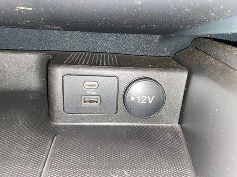 Used 2023 Ford Escape Active image 13