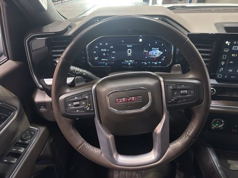 Used 2022 GMC Sierra 1500 SLT w/ SLT Convenience Package image 30