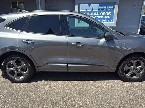 Used 2024 Ford Escape ST-Line image 10