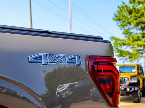 Used 2025 Ford F150 Lariat w/ Equipment Group 501A Mid AWD/4WD image 6