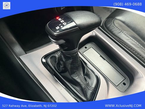 Used 2019 Dodge Charger SXT w/ Plus Group image 19