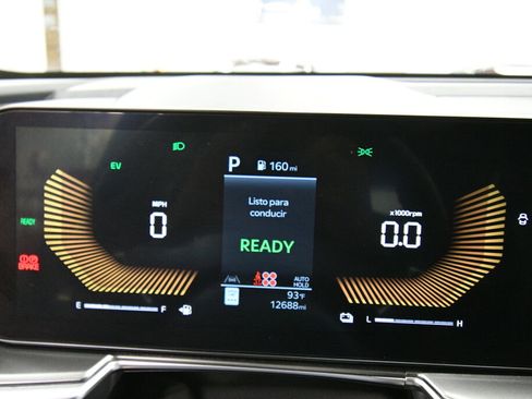 Used 2025 Kia Sorento EX AWD/4WD image 14