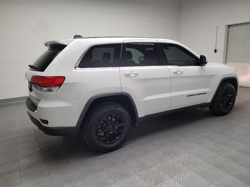 Used 2018 Jeep Grand Cherokee Laredo RWD image 10
