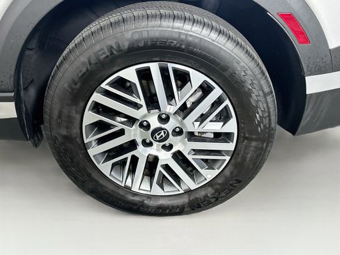 Used 2026 Hyundai Palisade SEL FWD image 11