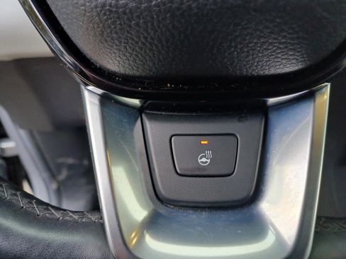 Used 2023 Honda Pilot Touring image 19