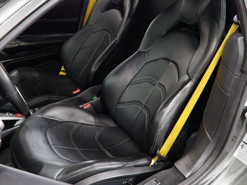 Used 2016 Ferrari 488 GTB image 28