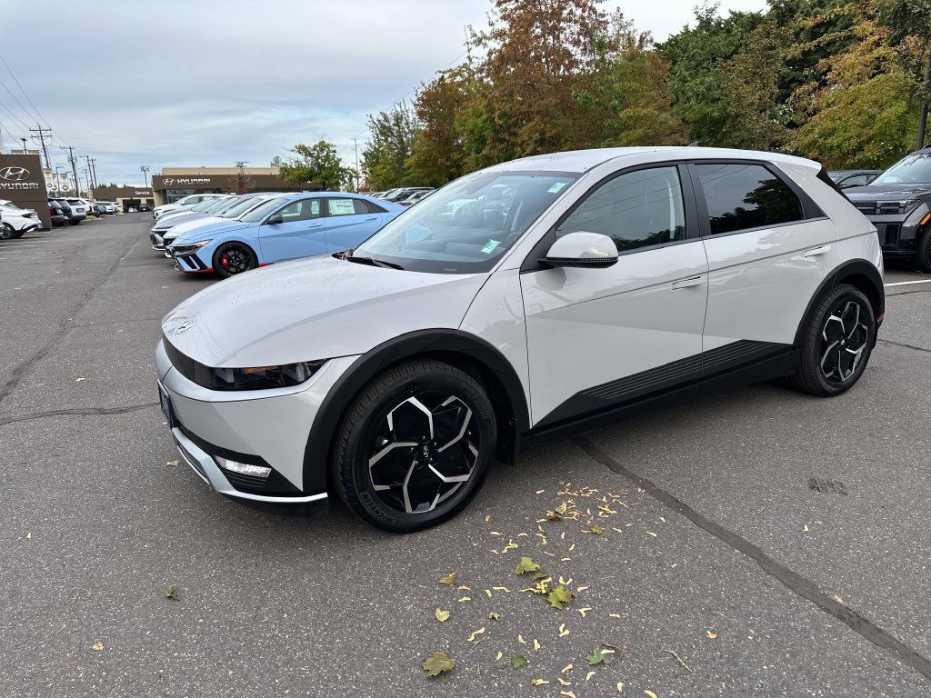 Certified 2023 Hyundai Ioniq 5 SEL AWD/4WD image 2