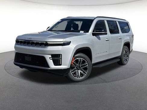 New 2026 Jeep Grand Wagoneer L 4WD w/ 8-Passenger Seating Package image 1