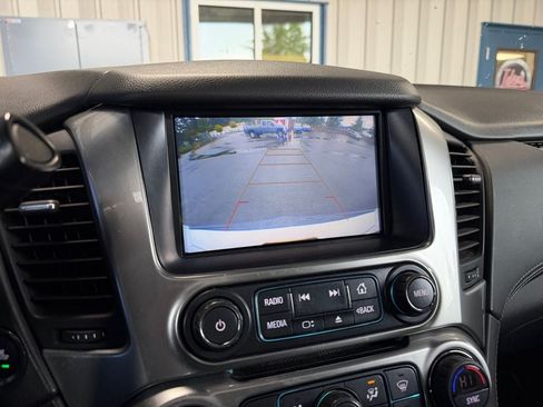 Used 2018 Chevrolet Tahoe Premier AWD/4WD image 17